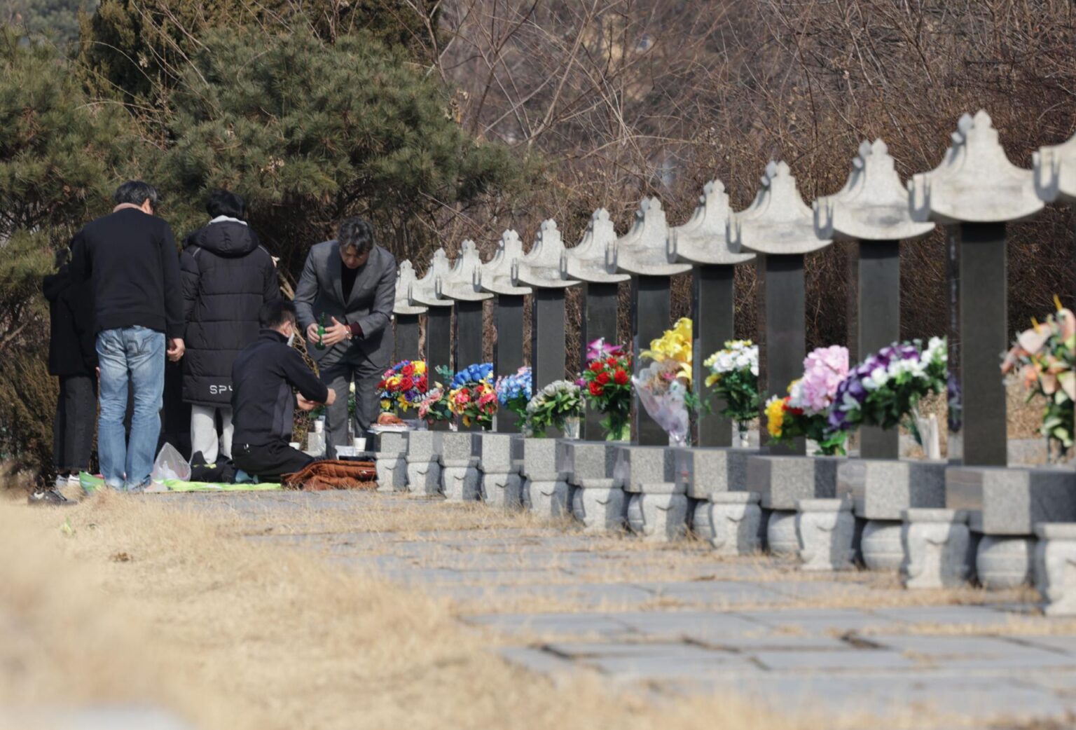 Einäscherungsraten in Korea: 2000=33,5 %, 2010=67,5 %, 2020=89,9 %, 2024=95 %