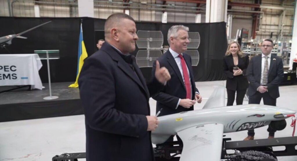Neue Ära der Zusammenarbeit: Erste ukrainische Verteidigungsanlage nimmt Betrieb in Großbritannien auf (Video)
