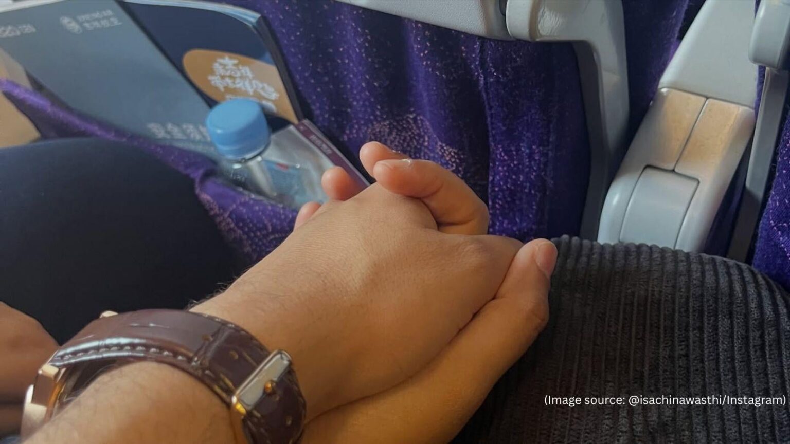 „Wie Kriminelle behandelt“: Der Traumurlaub eines indischen Influencers nach Südkorea mit seiner Frau wird zum Albtraum von 38 Stunden Haft „Wie Kriminelle behandelt“: Der Traumurlaub eines indischen Influencers nach Südkorea mit seiner Frau wird zum Albtraum von 38 Stunden Haft