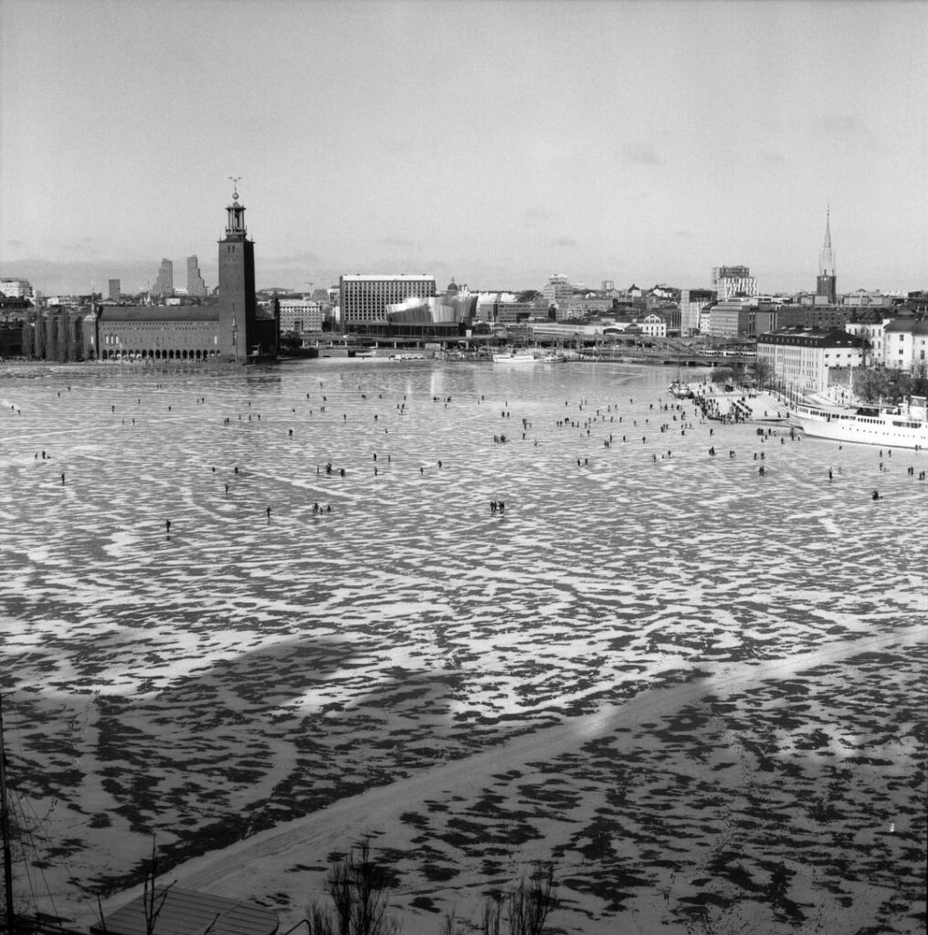 Ich habe dieses Wochenende ein paar analoge Fotos auf dem Eis in Riddarfjärden gemacht