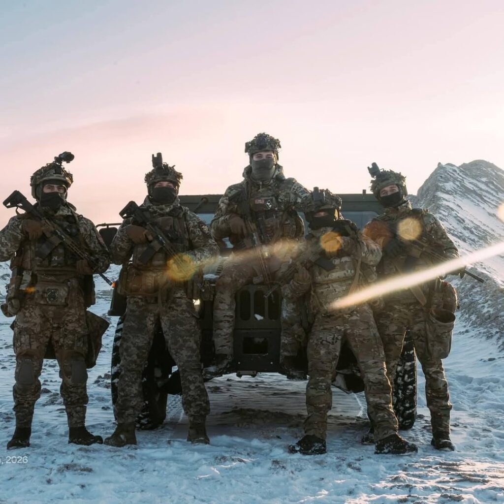 Fallschirmjäger der 95. Separaten „Polesischen“ Luftangriffsbrigade der Luftangriffsstreitkräfte der Ukraine (AAFU).