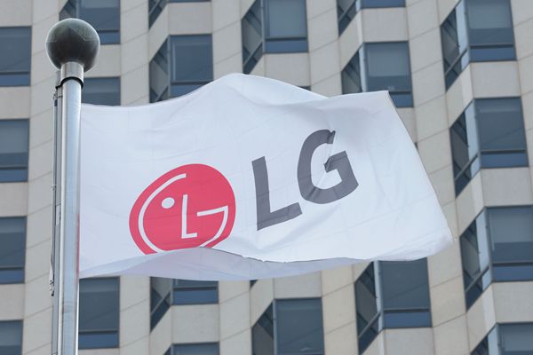 Stiefmutter und Stiefschwestern des LG-Vorsitzenden legen Berufung gegen Urteil im Erbschaftsstreit ein