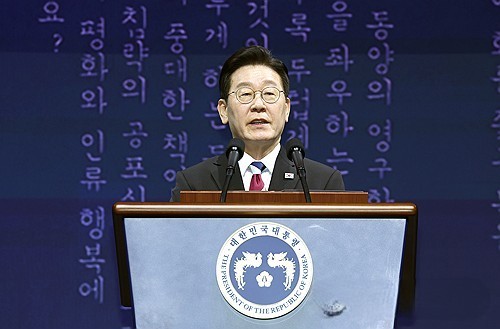 Lee betont den Frieden und fordert Nordkorea auf, den Dialog wieder aufzunehmen