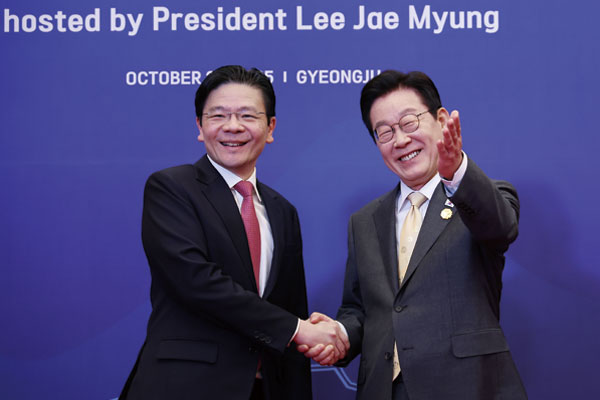 Lee wird Gipfeltreffen mit Premierminister von Singapur abhalten, um KI-Zusammenarbeit und Freihandelsabkommen zu besprechen