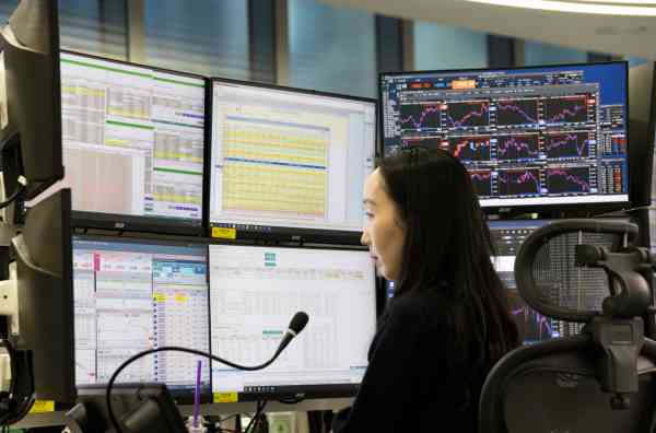 KOSPI stürzt am Mittwoch um 12,06 % ab