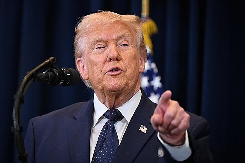 Trump fordert Südkorea und andere Länder auf, Kriegsschiffe zu entsenden, um die Straße von Hormus offen zu halten