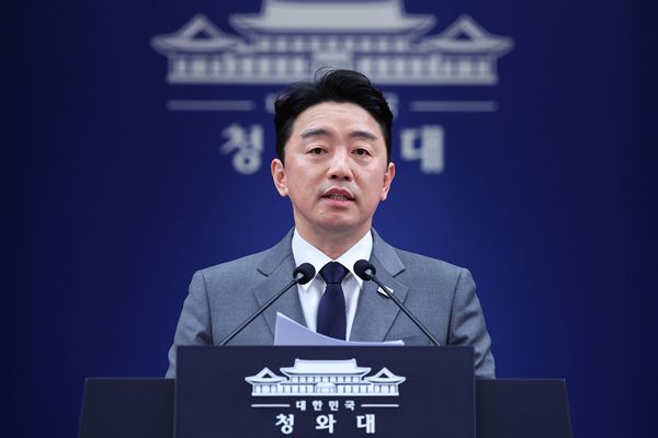 Präs. Stabschef: Die Vereinigten Arabischen Emirate geben Südkorea angesichts der weltweiten Rohölknappheit Vorrang bei der Ölversorgung