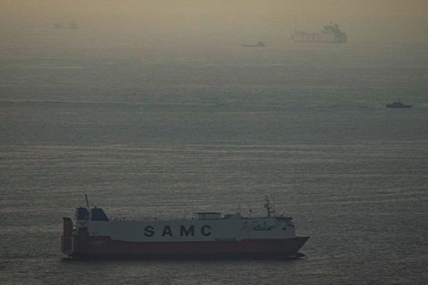 Sieben Länder verurteilen die Schließung der Straße von Hormus durch den Iran und sind „bereit, einen Beitrag zur Gewährleistung einer sicheren Passage zu leisten“.