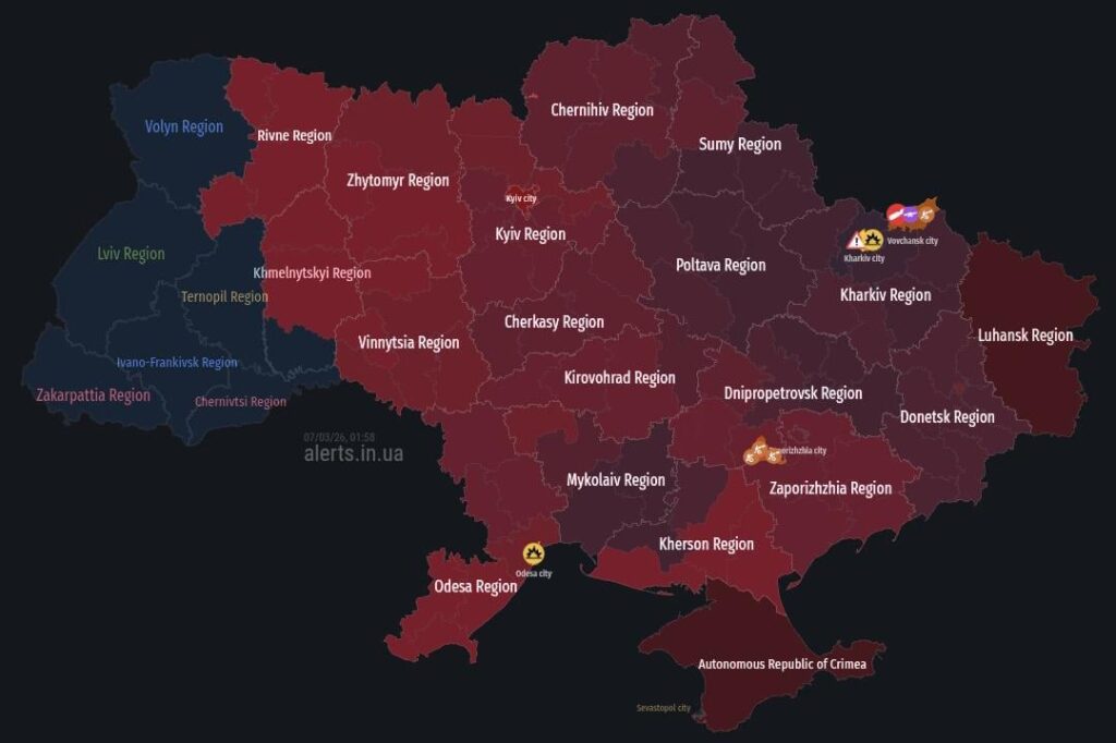Russland greift die Ukraine mit Shahed-Drohnen, ballistischen Raketen und Marschflugkörpern an. In Kiew, Charkiw, Odessa, Saporischschja und Winnyzja sind Explosionen zu hören. In Krywyj Rih wurde ein Personenzug auf dem Weg nach Kiew wegen eines Drohnenangriffs angehalten.
