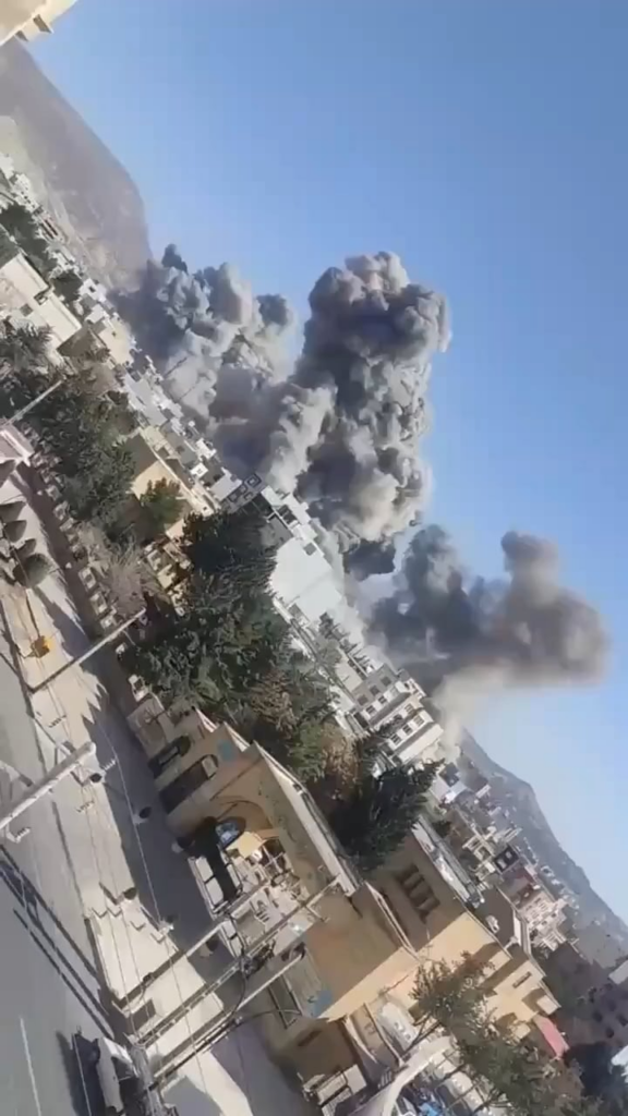 Weitere Luftangriffe im Feuergürtel im Iran heute