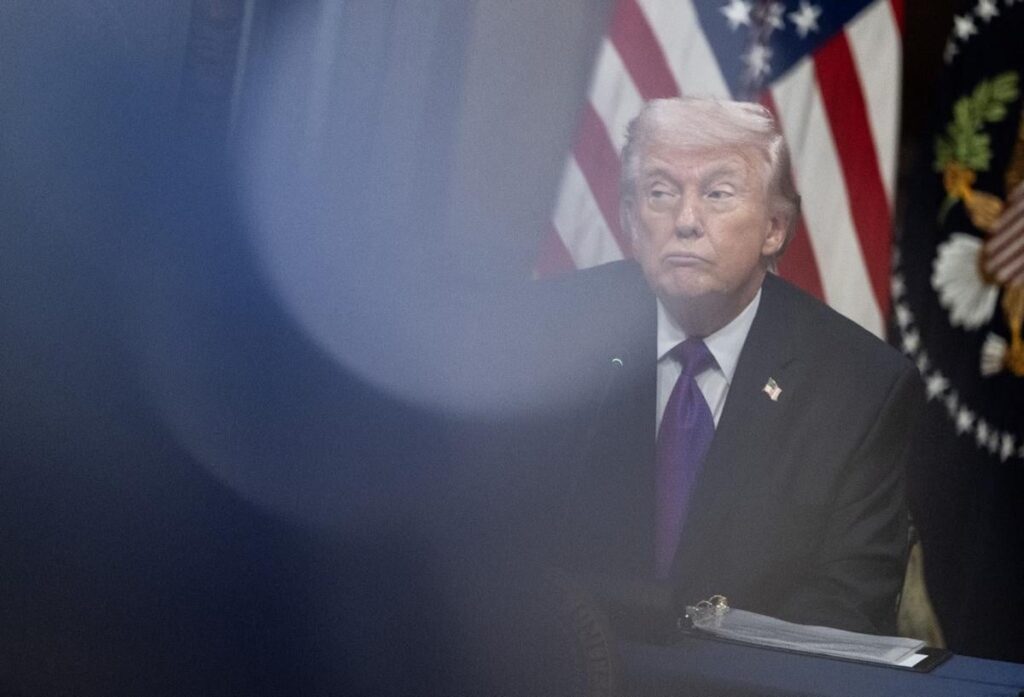 Die USA bitten die Ukraine um Hilfe bei der Bekämpfung iranischer Drohnen, während Trump Selenskyj warnt, „am Ball zu bleiben“