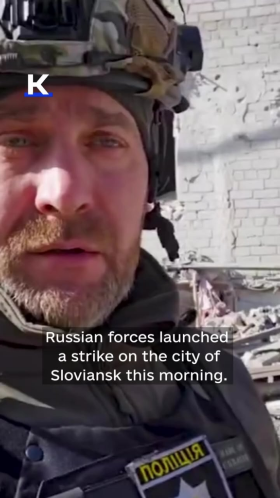 Russische Truppen haben das Wohnviertel Slowjansk angegriffen Russische Truppen haben das Wohnviertel Slowjansk angegriffen