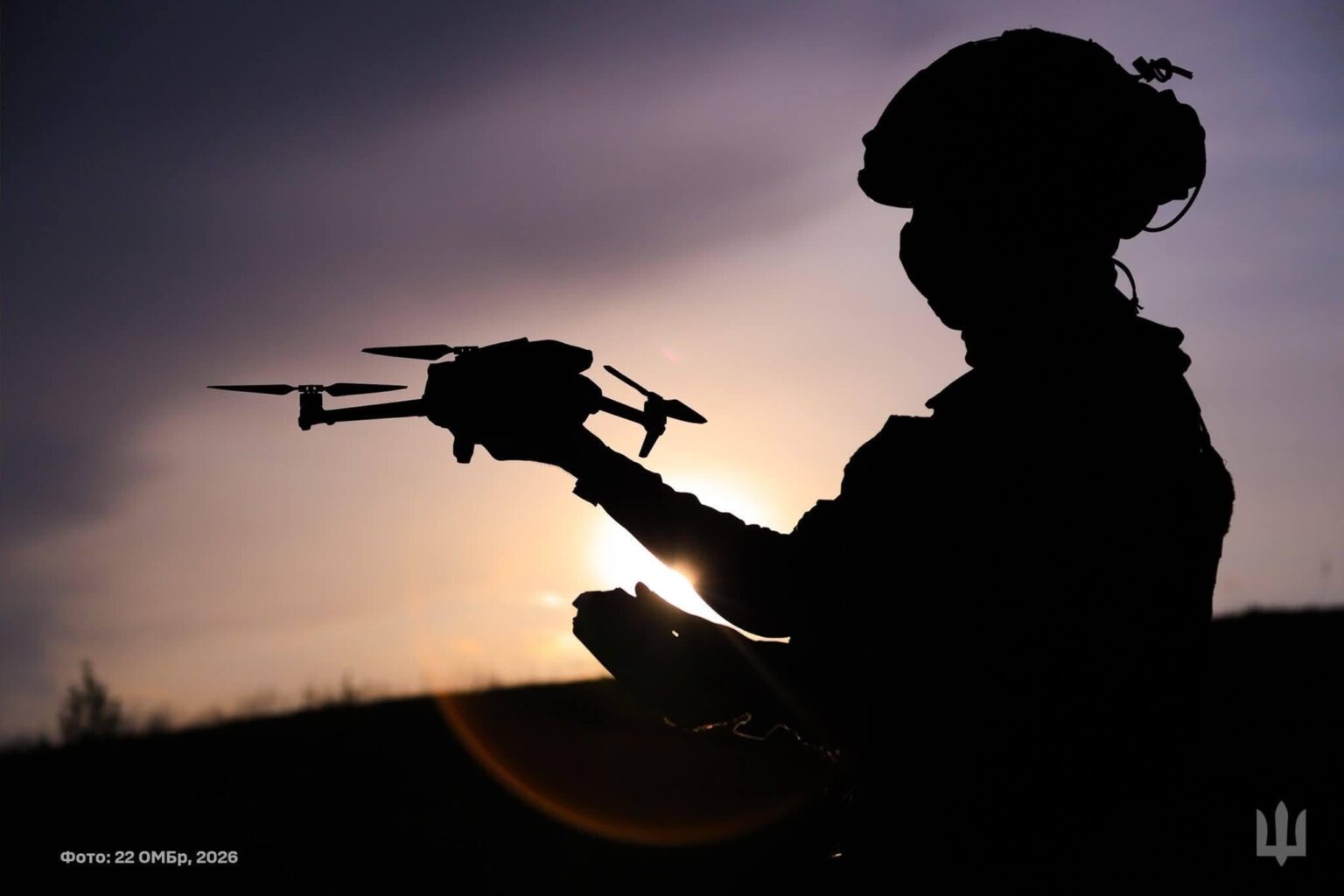 Laut Militär ziehen Russen schweres Gerät von der Nulllinie nördlich von Charkiw ab und erhöhen stattdessen die Zahl ihrer Drohnen Laut Militär ziehen Russen schweres Gerät von der Nulllinie nördlich von Charkiw ab und erhöhen stattdessen die Zahl ihrer Drohnen