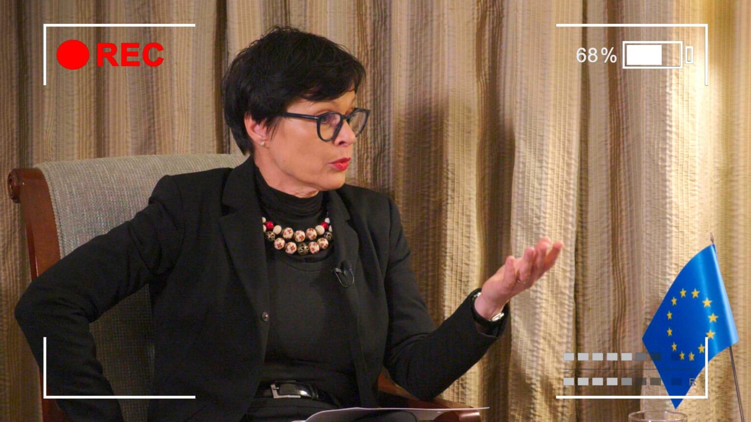 Wir brauchen Orbán nicht, um der Ukraine zu sagen, wie sie der EU beitreten soll: ein Interview mit Kommissarin Marta Kos