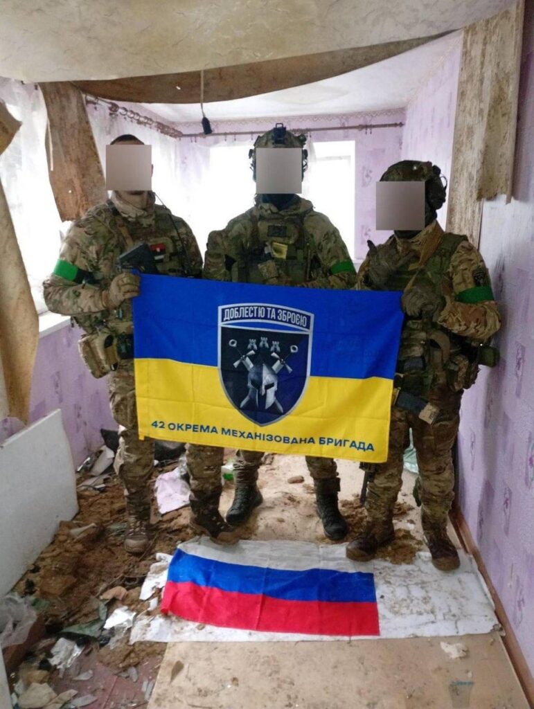 Bieber, ein 24-jähriger Finne, dient in der Ukraine: „Wir erinnern uns an die Bombardierung von Helsinki. Deshalb versteht Finnland, was in der Ukraine passiert.“