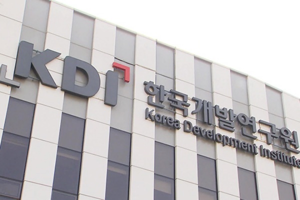 KDI: Südkorea könnte bis 2043 990.000 weitere Pflegekräfte benötigen