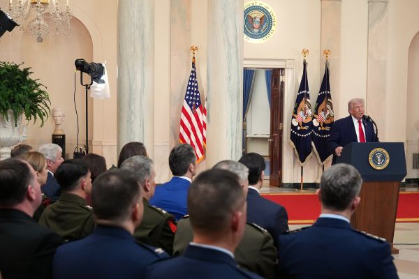 Trump drängt seine Verbündeten, die Straße von Hormus zu sichern und US-Öl zu kaufen