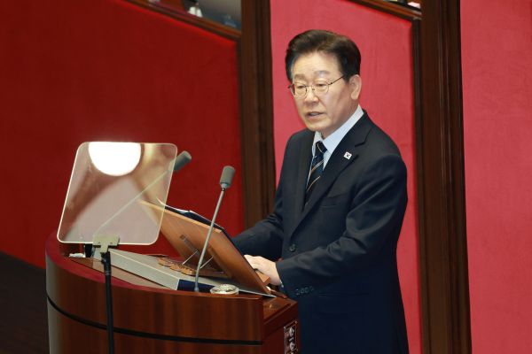 Präs. Lee bittet um parteiübergreifende Unterstützung für den Nachtragshaushaltsentwurf 