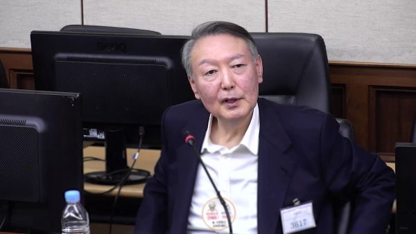 Sonderermittler fordert zehnjährige Haftstrafe für Yoon im Berufungsverfahren wegen Behinderung der Justiz