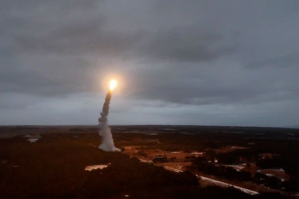 Nordkorea feuert zum zweiten Tag in Folge ein unbekanntes Projektil ab