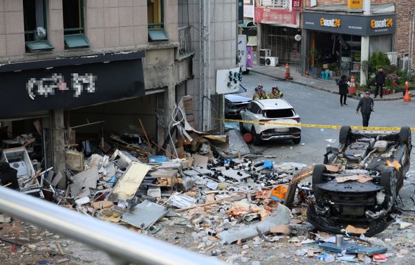 15 Verletzte nach Explosion in Restaurant in Cheongju; Gasleck vermutet