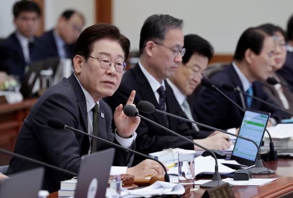 Lee fordert eine Verschiebung der Lieferkette und eine Industriereform inmitten des Nahostkonflikts