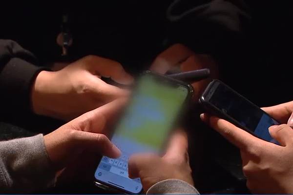 78 % der Opfer digitaler Sexualverbrechen sind zwischen 10 und 29 Jahre alt