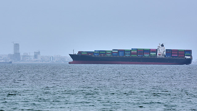 Reuters: Suezmax-Öltanker, der die Straße von Hormus passiert hat, steuert auf südkoreanische Gewässer zu