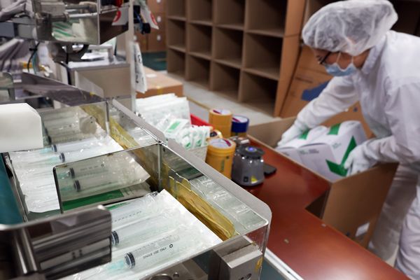 Südkorea wird 3,5 Millionen weitere Spritzen produzieren, um die Versorgung zu stabilisieren