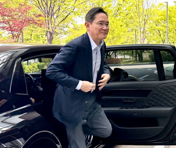 Samsung-Gründerfamilie wird drittreichste in Asien, nachdem sich ihr Vermögen innerhalb eines Jahres verdoppelt hat