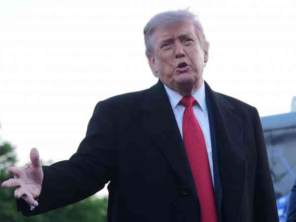 Trump sagt, er liebe Südkorea, als er nach der Explosion auf einem von Südkorea betriebenen Frachtschiff gefragt wird