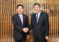 Finanzminister und chinesischer Vizepremier diskutieren über wirtschaftliche Zusammenarbeit und die Lage im Nahen Osten