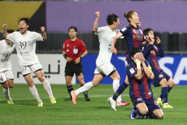 Die Nordkoreanerin Naegohyang schlägt den Südkoreaner Suwon FC im Halbfinale der AFC Women's Champions