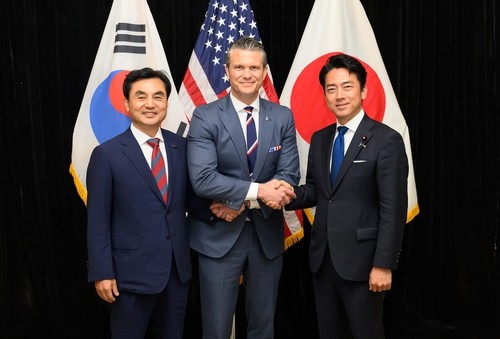Verteidigungschefs Südkoreas, der USA und Japans bekräftigen trilaterale Sicherheitskooperation