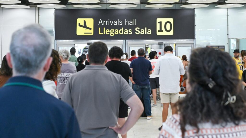 Bisher nur wenige Grenzkontrollen zwischen Italien und Spanien Bisher nur wenige Grenzkontrollen zwischen Italien und Spanien