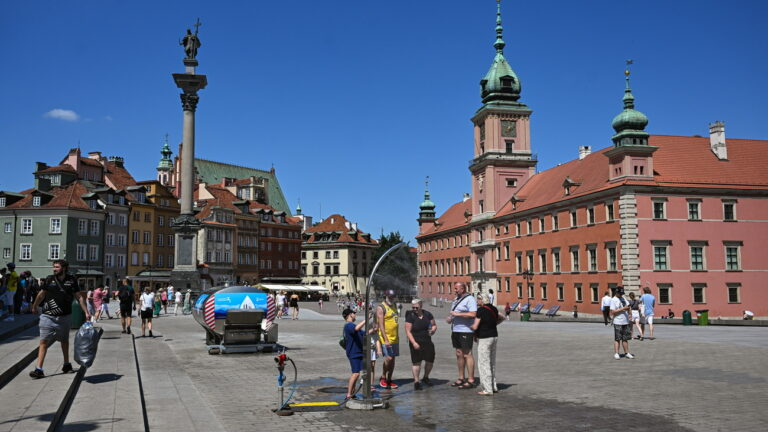 Polen steigt zur sechstgrössten Volkswirtschaft der EU auf – und überholt die Schweiz beim nominalen BIP Polen steigt zur sechstgrössten Volkswirtschaft der EU auf – und überholt die Schweiz beim nominalen BIP