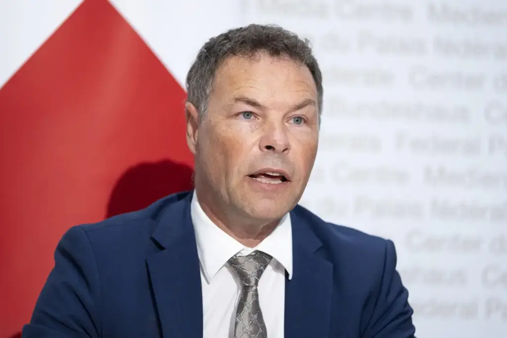 Neutralitätsinitiative: Seco-Spitzenbeamter Simon Plüss warnt, die Schweiz könnte in Europa als «unsolidarisch» gelten Neutralitätsinitiative: Seco-Spitzenbeamter Simon Plüss warnt, die Schweiz könnte in Europa als «unsolidarisch» gelten