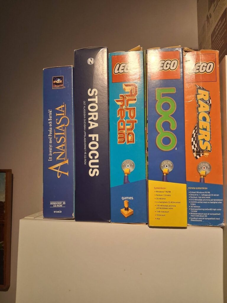 Ich möchte meine Sammlung schwedischer Computerspiele aufräumen, um Nostalgie zu verbreiten.