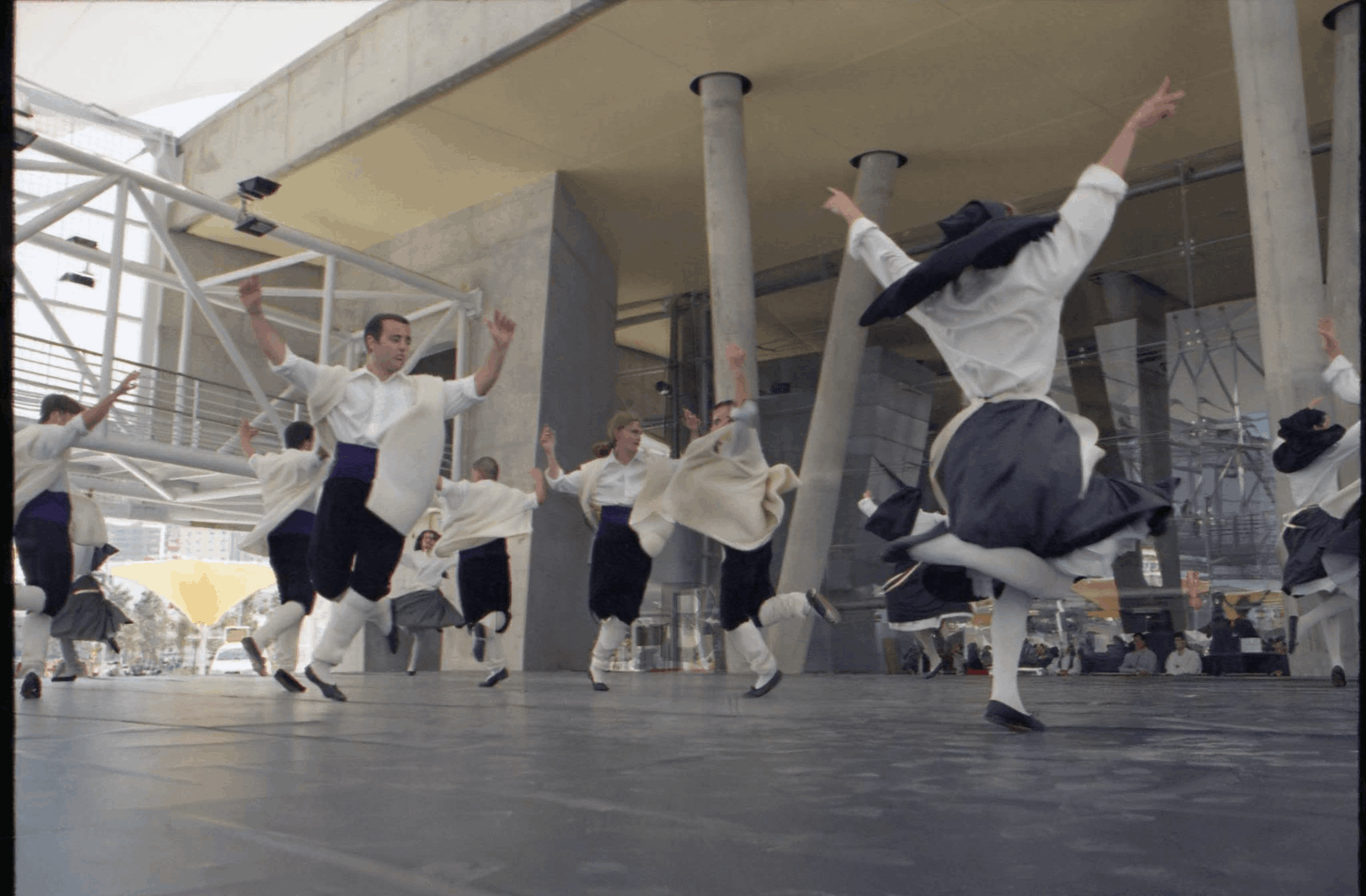 Andorranische Volkstänze auf der Expo '98, Lissabon – Andorras Nationalfeiertag 1998
