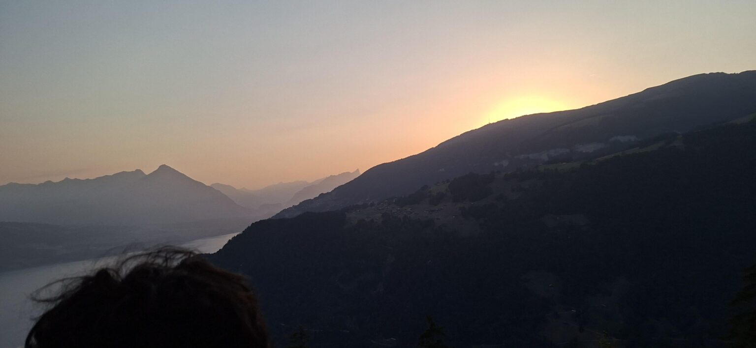 Mein nicht so optimaler Blick auf die Sonnenfinsternis vom Harder Kulm aus