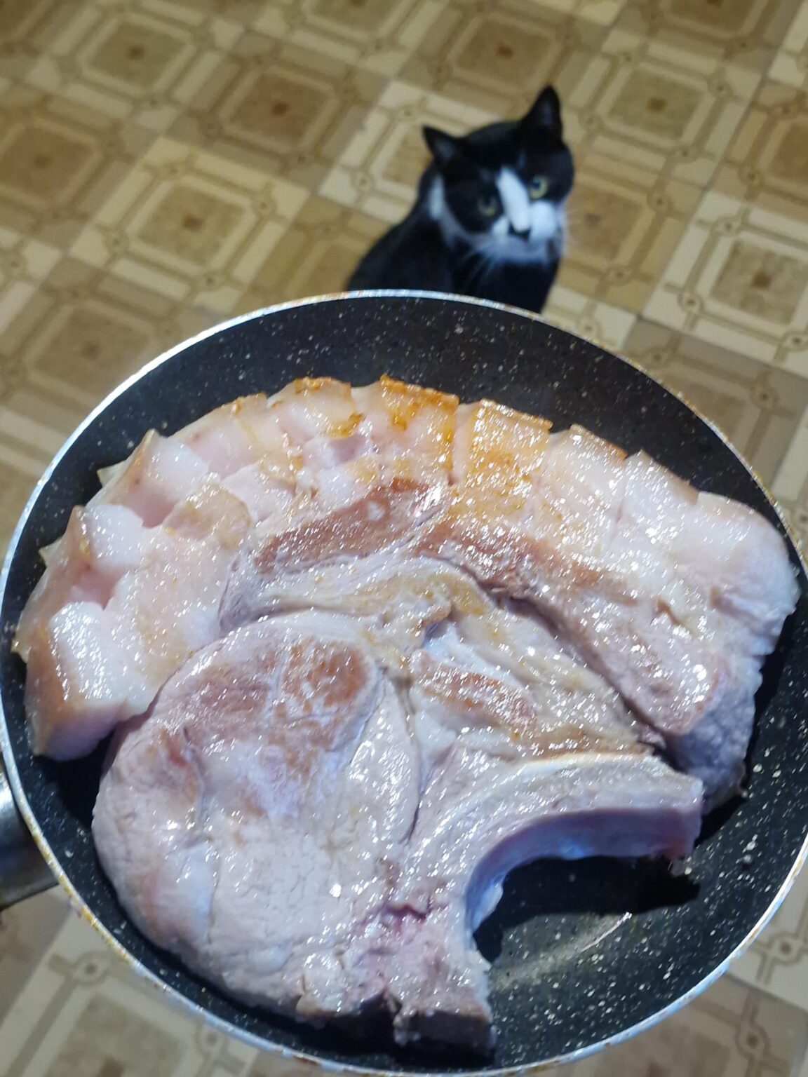 Georgische Schweinekoteletts schmecken einfach anders...