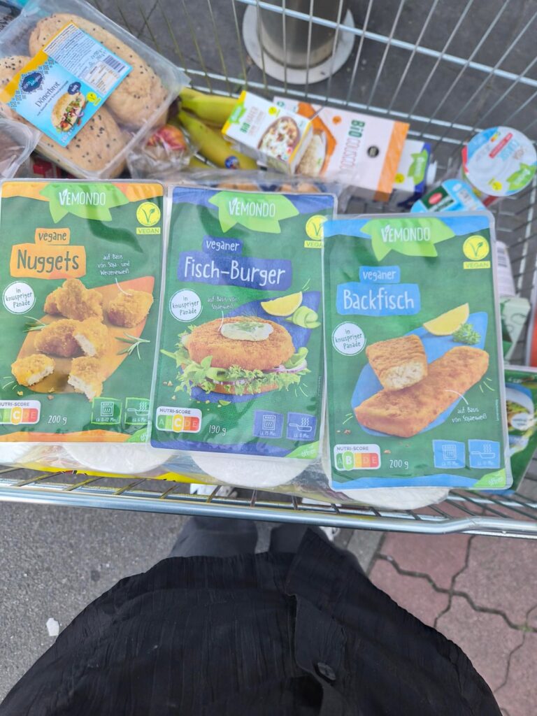 Heute im LIDL gefunden – vegane Nuggets, veganer Fisch-Burger und veganer Backfisch Heute im LIDL gefunden - vegane Nuggets, veganer Fisch-Burger und veganer Backfisch