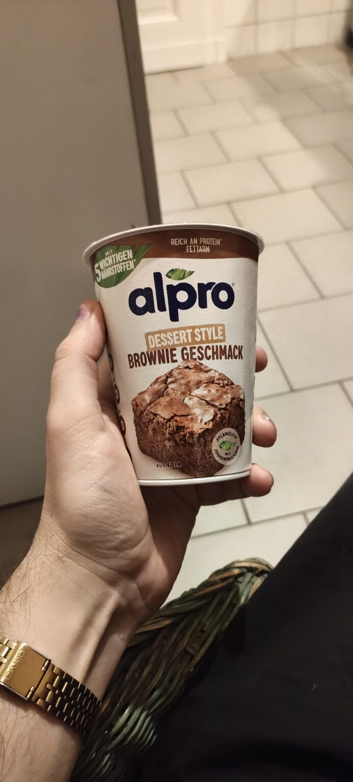 Erwartungen waren hoch aber leider schmeckt mir der nicht :( Alpro Dessert style Brownie