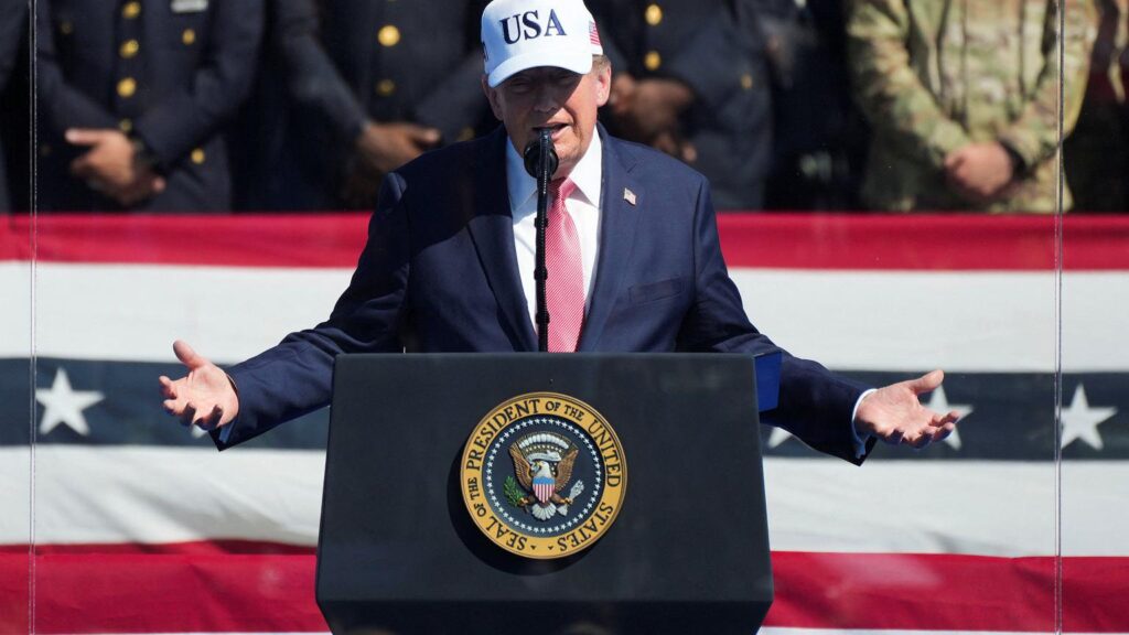 Trump verspricht: 5.000 Dollar für jeden erwachsenen Amerikaner nach Wahlsieg