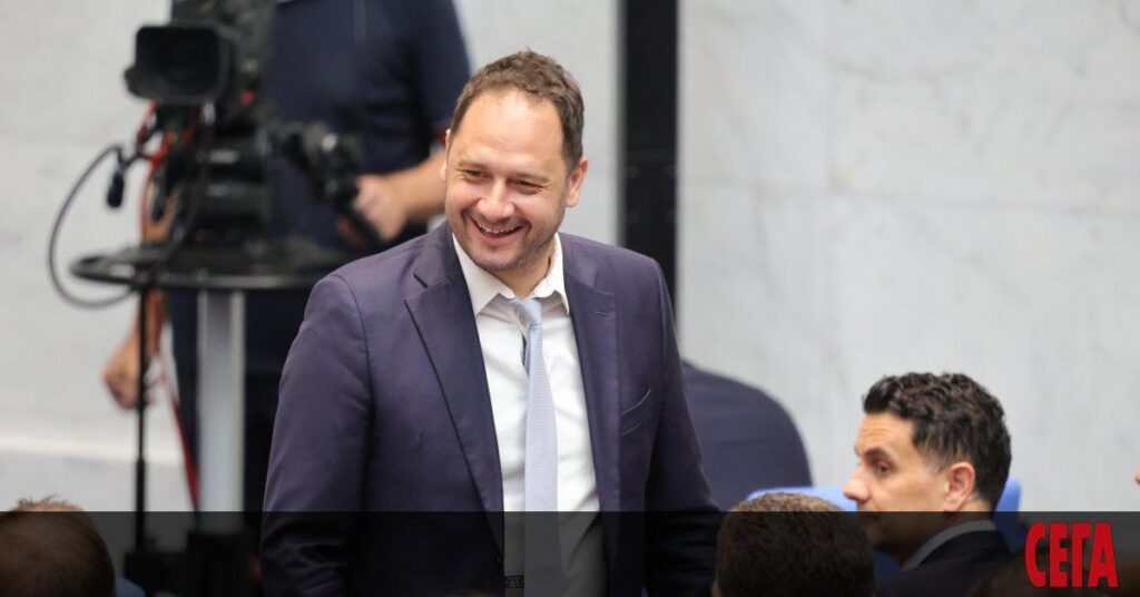 PB unterstützt die Erklärung, von der sich Yotova distanziert hat. Die Saga hat kein Ende 🤣