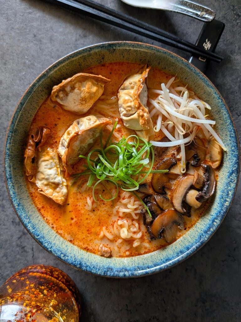 Aufgebesserte Instant Ramen