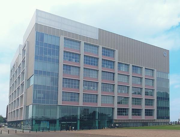 30-jähriger Kita-Mitarbeiter in Tochigi erzählt 23-jähriger Mutter, dass die Gebühren für ihr Kind steigen und sie diese senken können, wenn sie Sex mit ihm hat; Sie weigert sich und er wird sofort verhaftet 30-jähriger Kita-Mitarbeiter in Tochigi erzählt 23-jähriger Mutter, dass die Gebühren für ihr Kind steigen und sie diese senken können, wenn sie Sex mit ihm hat; Sie weigert sich und er wird sofort verhaftet