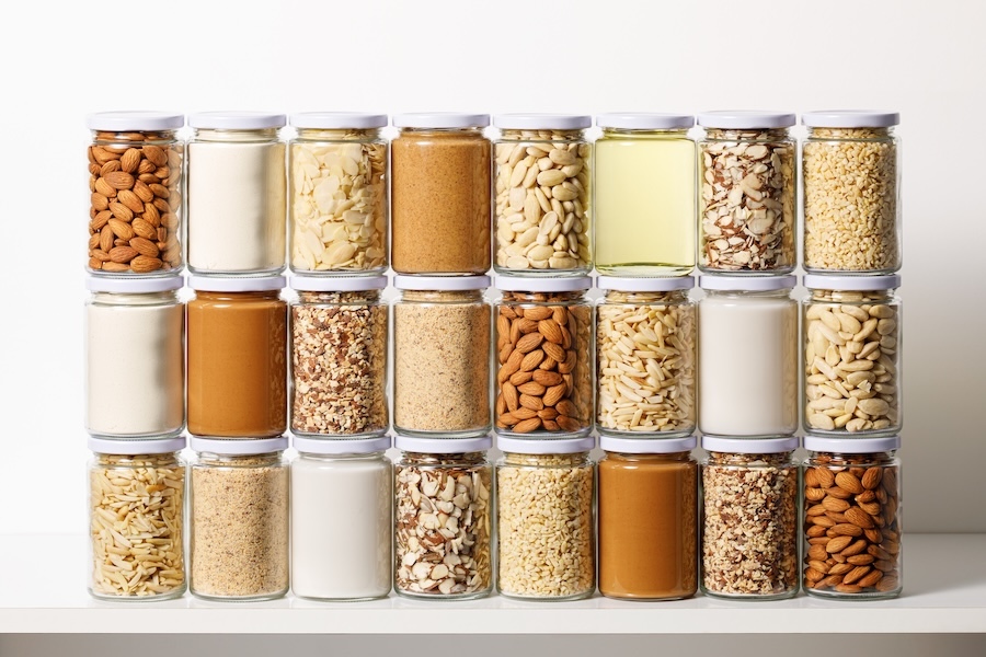 Fi Europe 2026: Almond Board of California zeigt pflanzliche Mandelrezepturen von Proteinriegeln bis Chili-Crisp-Crackern 2507 california almonds jars standalone