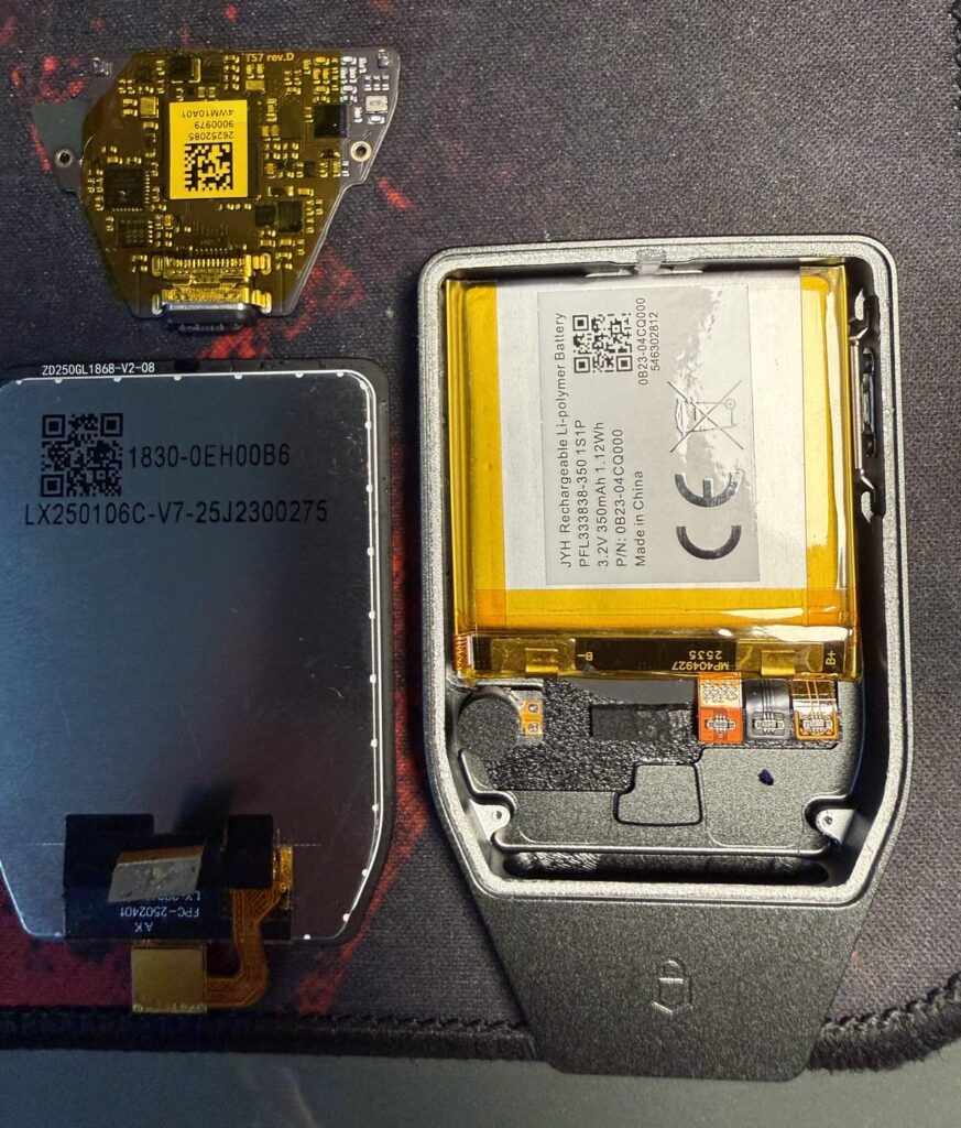 Mein Trezor Safe 7 Teardown und Mainboard-Transplantation