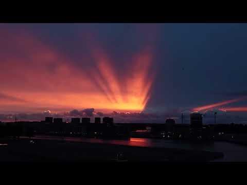 Der heutige Sonnenaufgang war spektakulär. Merihaka, Helsinki.